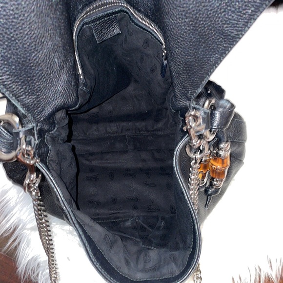 Gucci Pebble Leather Jungle Hobo Purse. Large XL Hobo Chain & Bamboo Accents - Picture 17 of 17